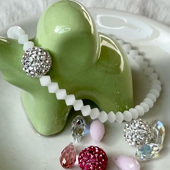 Swarcoski Crystal Beaded Bracelet - Picture 2 of 6